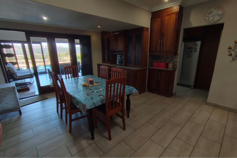 8 Bedroom Property for Sale in Broederstroom North West